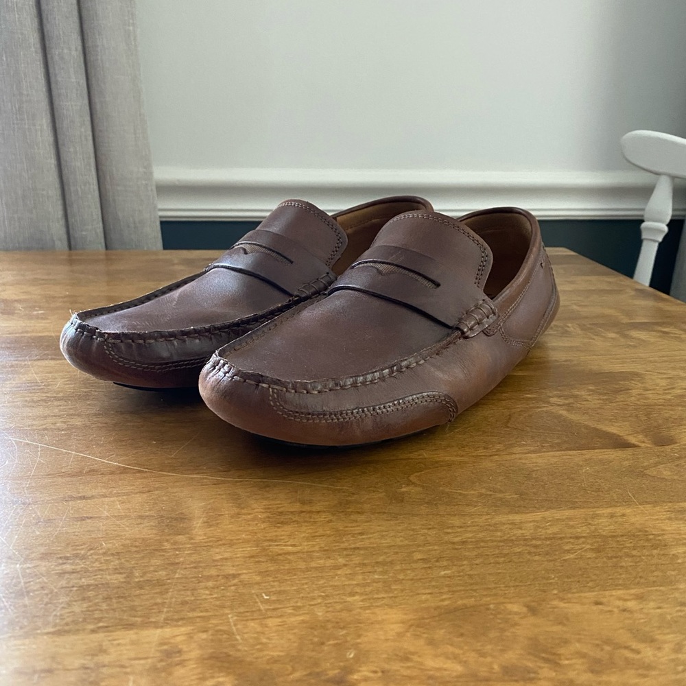 Mens Clark’s Dress Loafers.